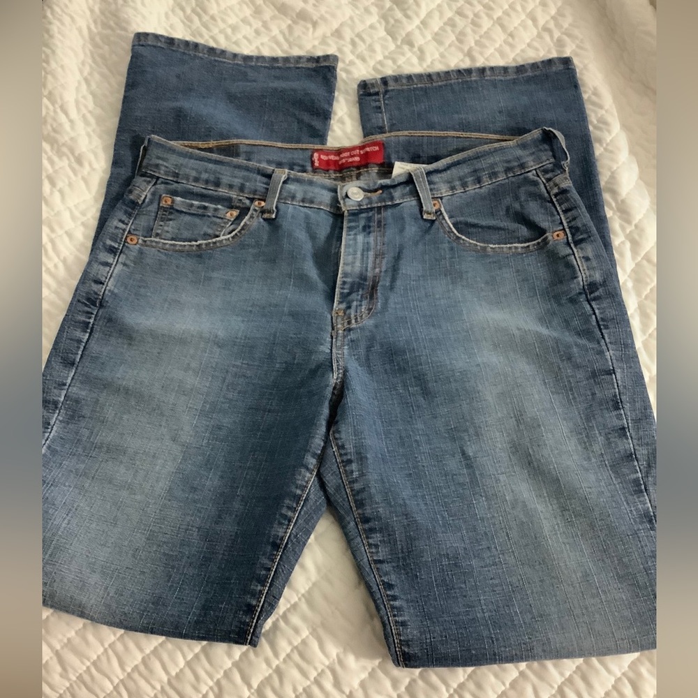 Levi's 515 Jeans Womens 10 Blue Medium Wash Nouveau Boot Cut Stretch